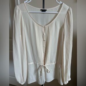 Theory Cream 💯 Silk Long-Sleeve Pleated Button Blouse